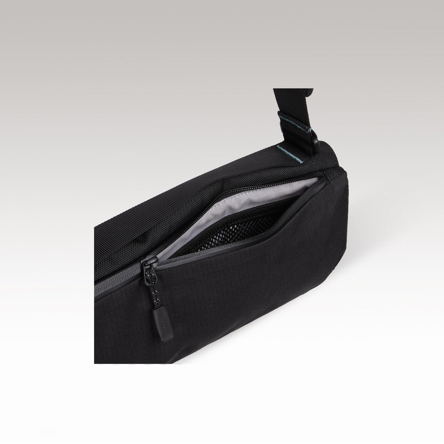 Ocean Bottle x GROUNDTRUTH® RIKR Bottle Bag