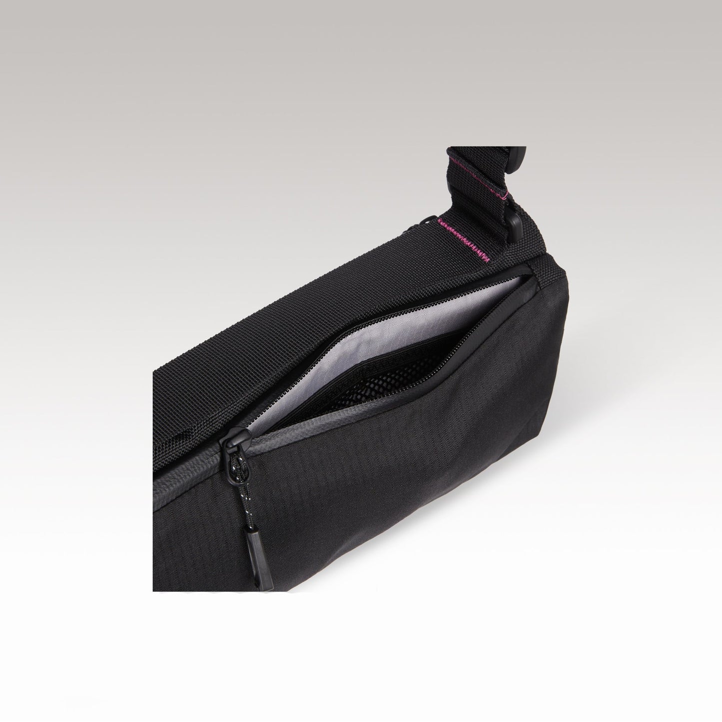 Ocean Bottle x GROUNDTRUTH® RIKR Bottle Bag